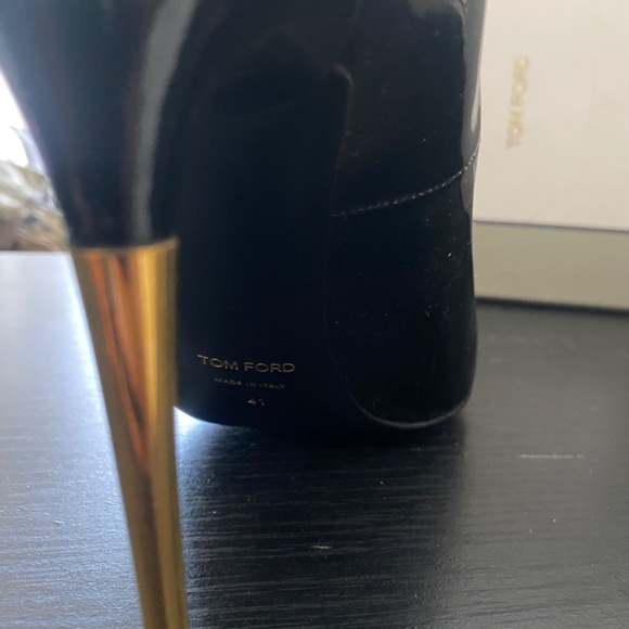 RARE Tom Ford Patent Leather Peep Toe Pumps - Picture 4 of 6